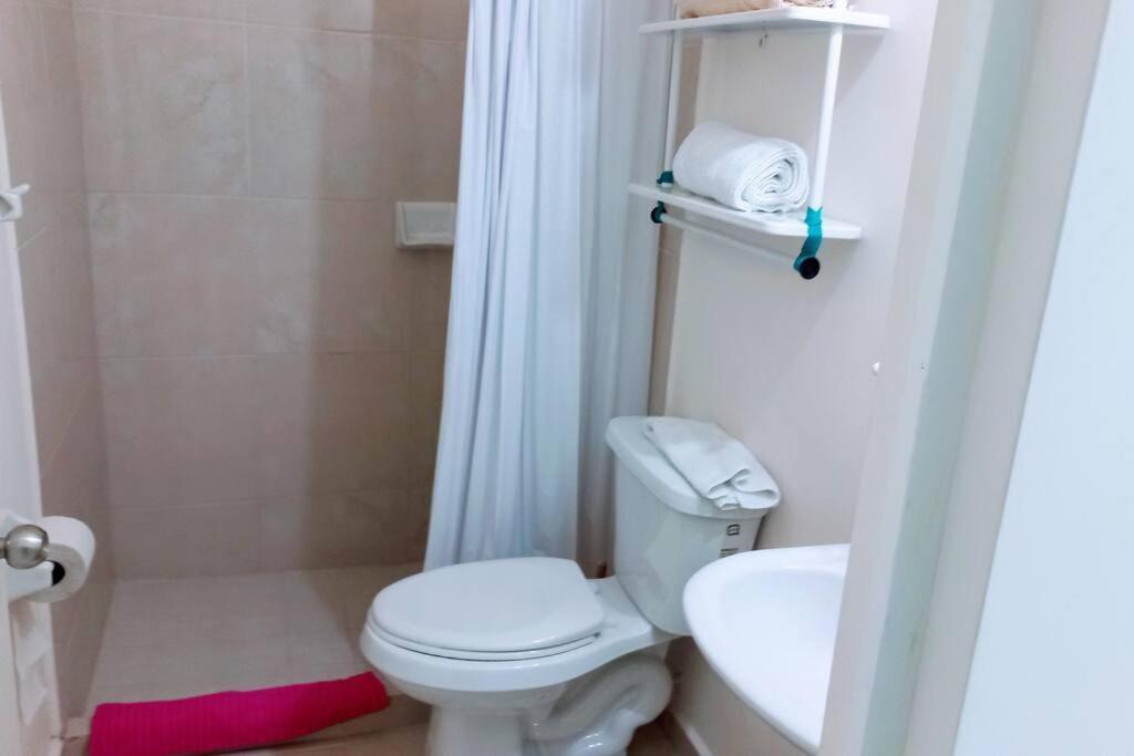 Loft 15 Comodo Y Confortable , Cerca Del Centro De Gobierno , Galerias Mall, Consulado , Cas , Pepsi 埃莫西约 外观 照片